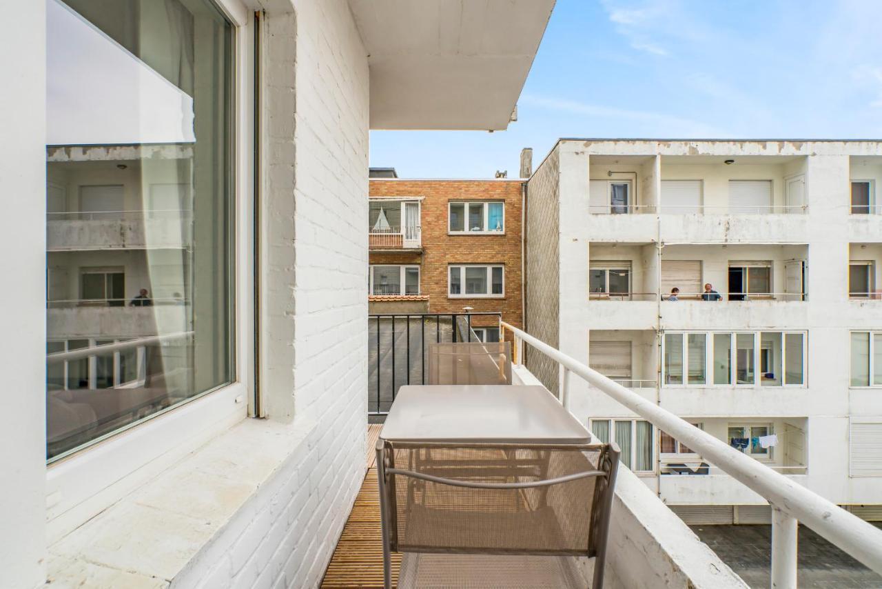 Modern And Bright Seaside App W Seaview & Terrace Apartment Остенде Екстериор снимка